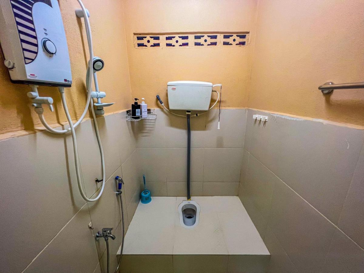 Nail Guest House Kuala Besut Kampong Nail Kültér fotó